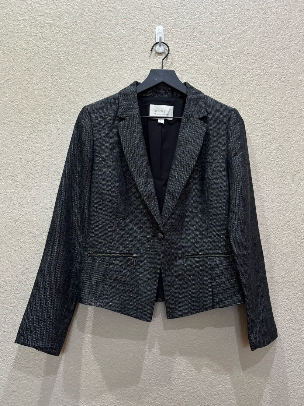 NEW Hinge Gray Wool Blend Tweed Blazer Zip Pocket Professional Academia Medium